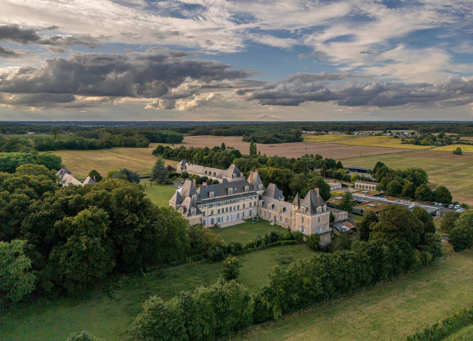 Chateau De Briancon Baune Екстер'єр фото